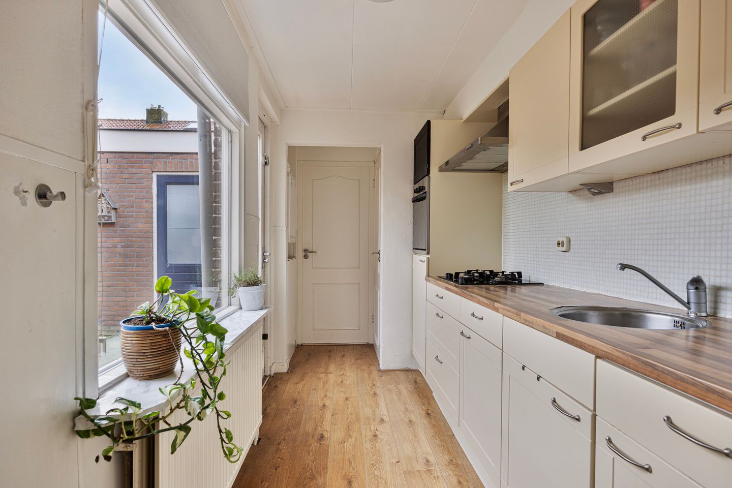 Foto 25 van Frederik Hendrikstraat 38