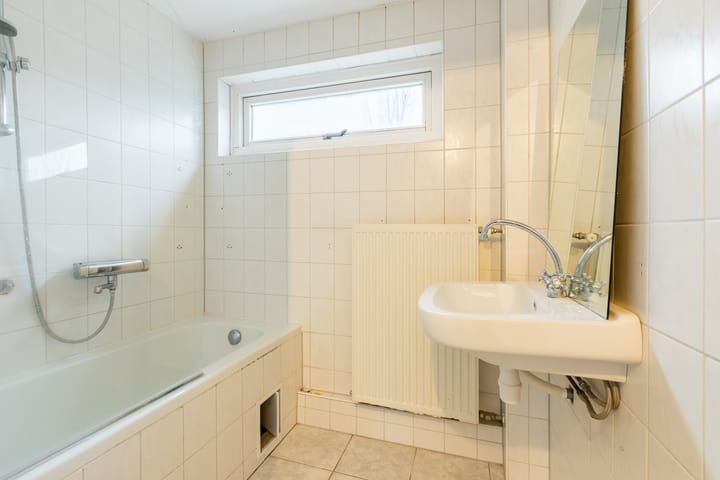 Foto 25 van van der Plaatstraat 18