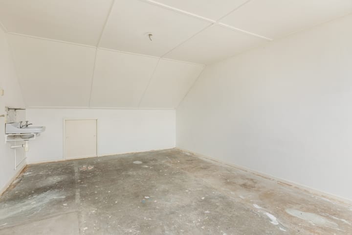 Foto 32 van van der Plaatstraat 18