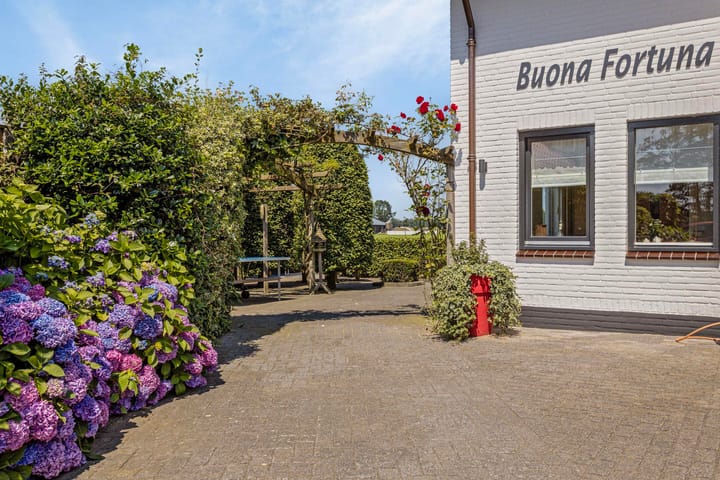 Photo 29 of Tielse Hoeve 1