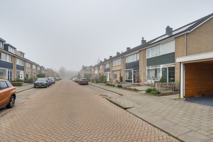 Foto 4 van Albert Schweitzerstraat 32