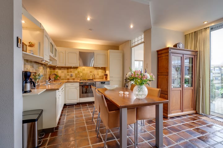 Foto 16 van Albert Schweitzerstraat 32