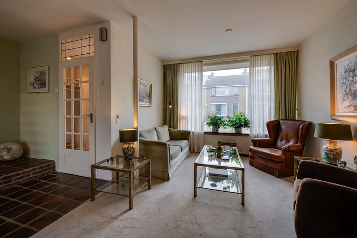 Foto 11 van Albert Schweitzerstraat 32