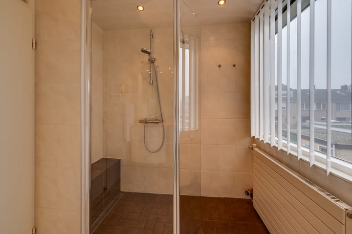 Foto 30 van Albert Schweitzerstraat 32