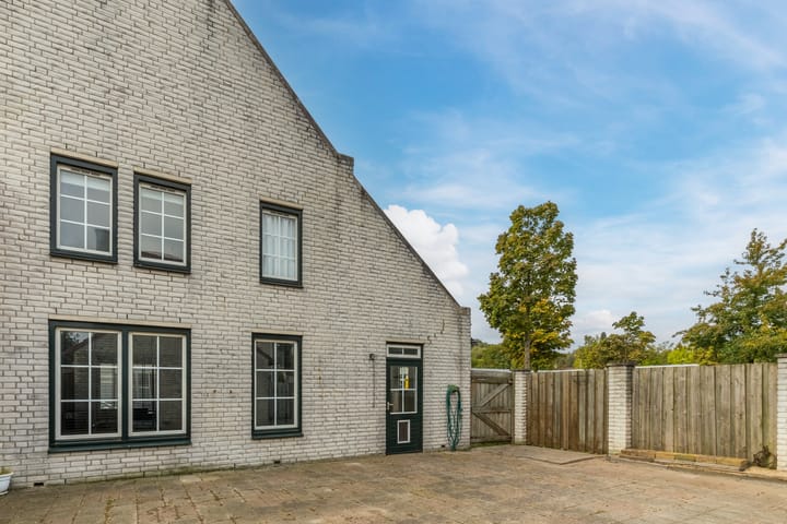 Foto 36 van Ardèchelaan 16