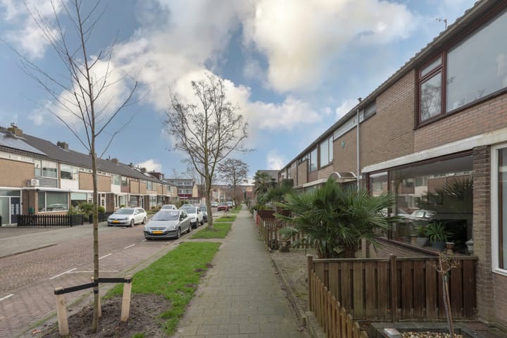 Foto 8 van Lijsterbeslaan 16