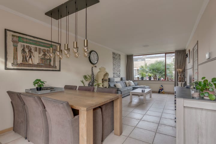 Foto 12 van Lijsterbeslaan 16