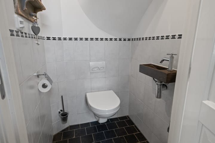 Foto 16 van Poelweg 4