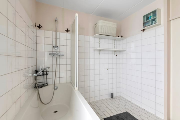 Foto 28 van Eikenlaan 2-A