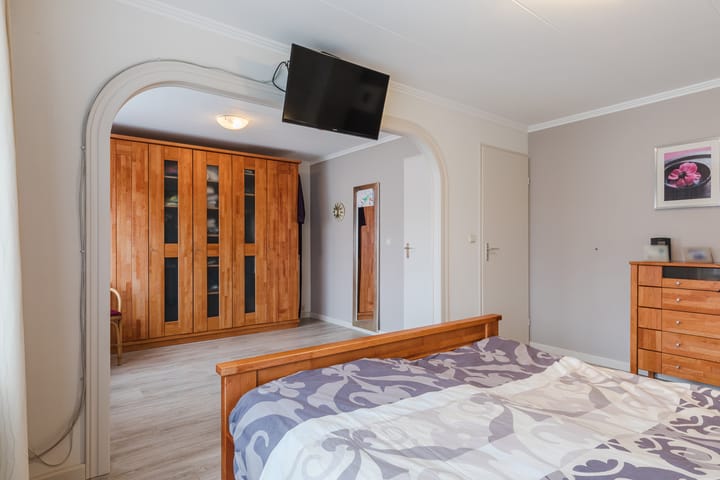 Foto 24 van Brahmsstraat 4