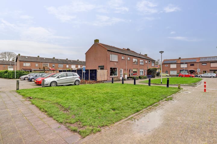 Foto 6 van Van Vollenhovenstraat 8