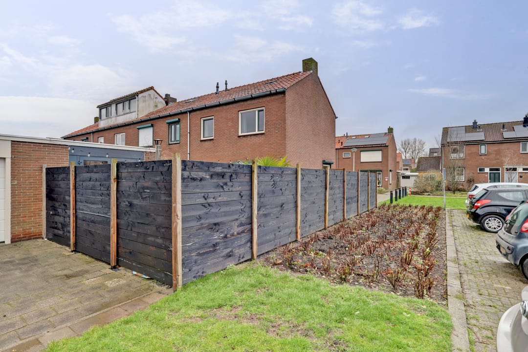 Foto 8 van Van Vollenhovenstraat 8