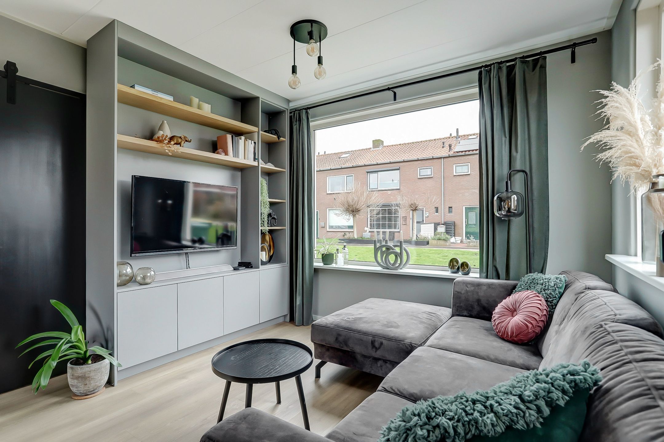 Foto 12 van Van Vollenhovenstraat 8