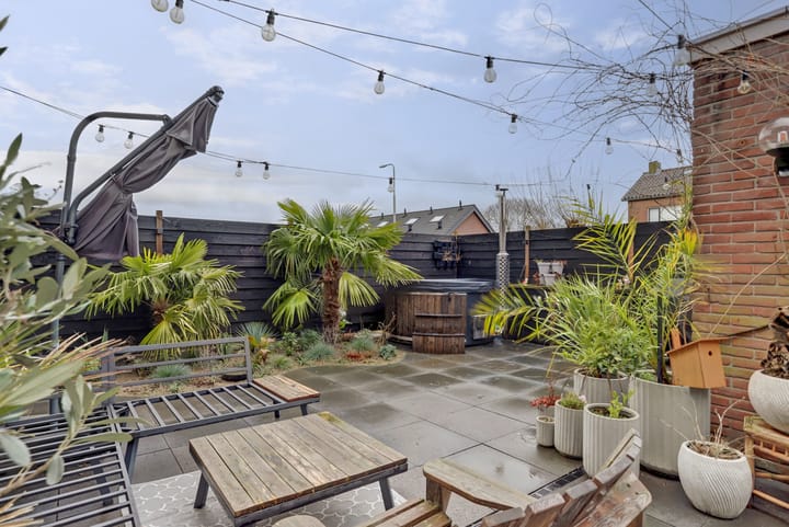 Foto 30 van Van Vollenhovenstraat 8