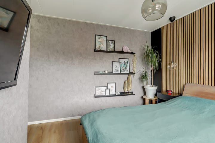 Foto 20 van Van Vollenhovenstraat 8