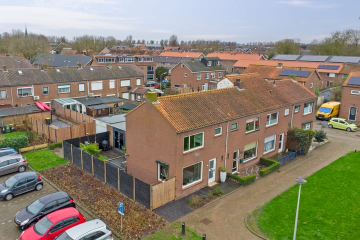 Foto 37 van Van Vollenhovenstraat 8