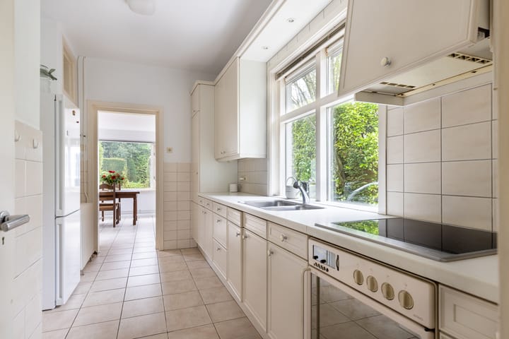 Foto 15 van Jacob van Gaesbeeklaan 7