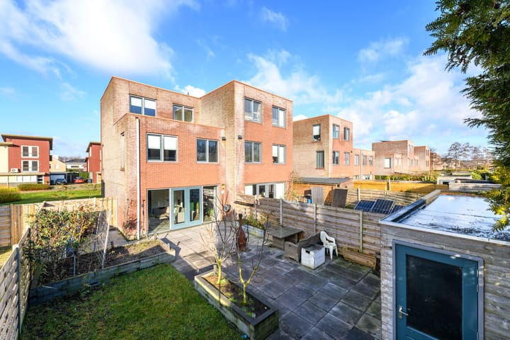 Foto 5 van Smaragd 40