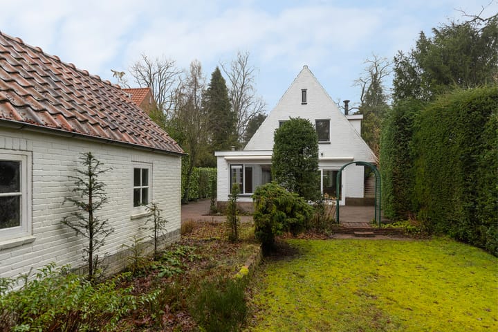 Foto 35 van Jacob van Gaesbeeklaan 7