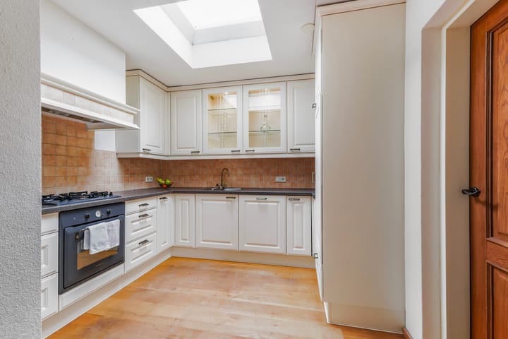 Foto 13 van De Mutsenmaakster 11