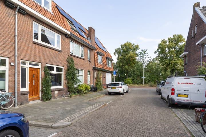 Foto 42 van Jacob van der Borchstraat 84