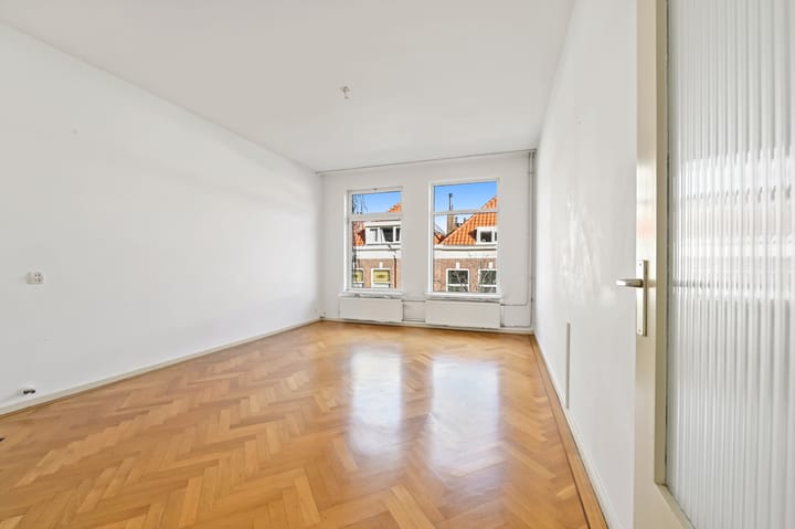 Foto 8 van Jacob van der Doesstraat 44