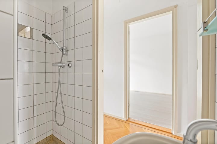 Foto 17 van Jacob van der Doesstraat 44