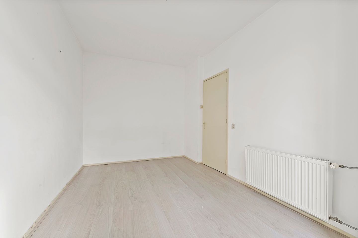 Foto 20 van Jacob van der Doesstraat 44