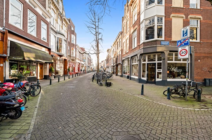 Foto 28 van Jacob van der Doesstraat 44