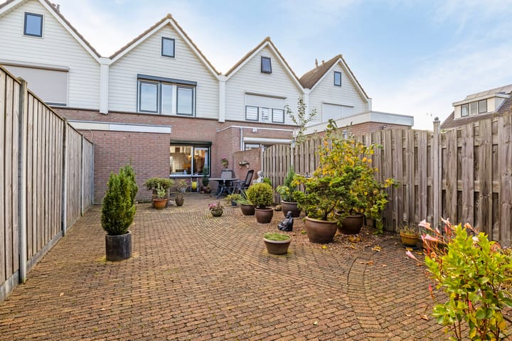 Foto 31 van Smaragdstraat 64