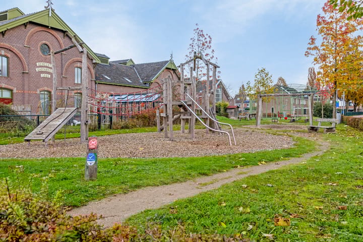 Foto 37 van Smaragdstraat 64