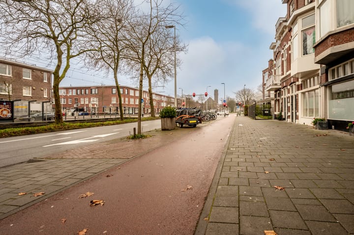 Photo 4 of Loosduinseweg 835