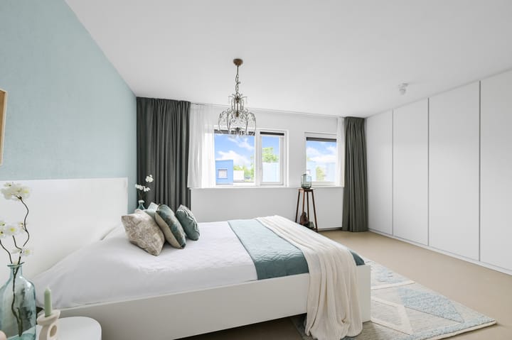 Foto 18 van Rode Ring 184