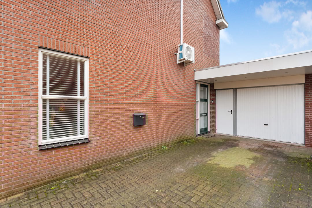 Foto 28 van Meester van Goorweg 28