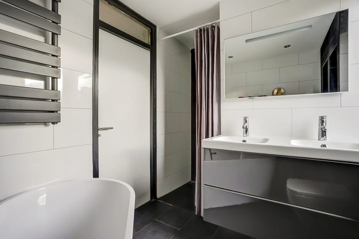 Foto 23 van Distel 2