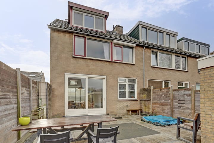 Foto 29 van Distel 2