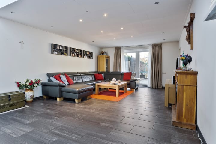 Foto 2 van Esdoornstraat 35