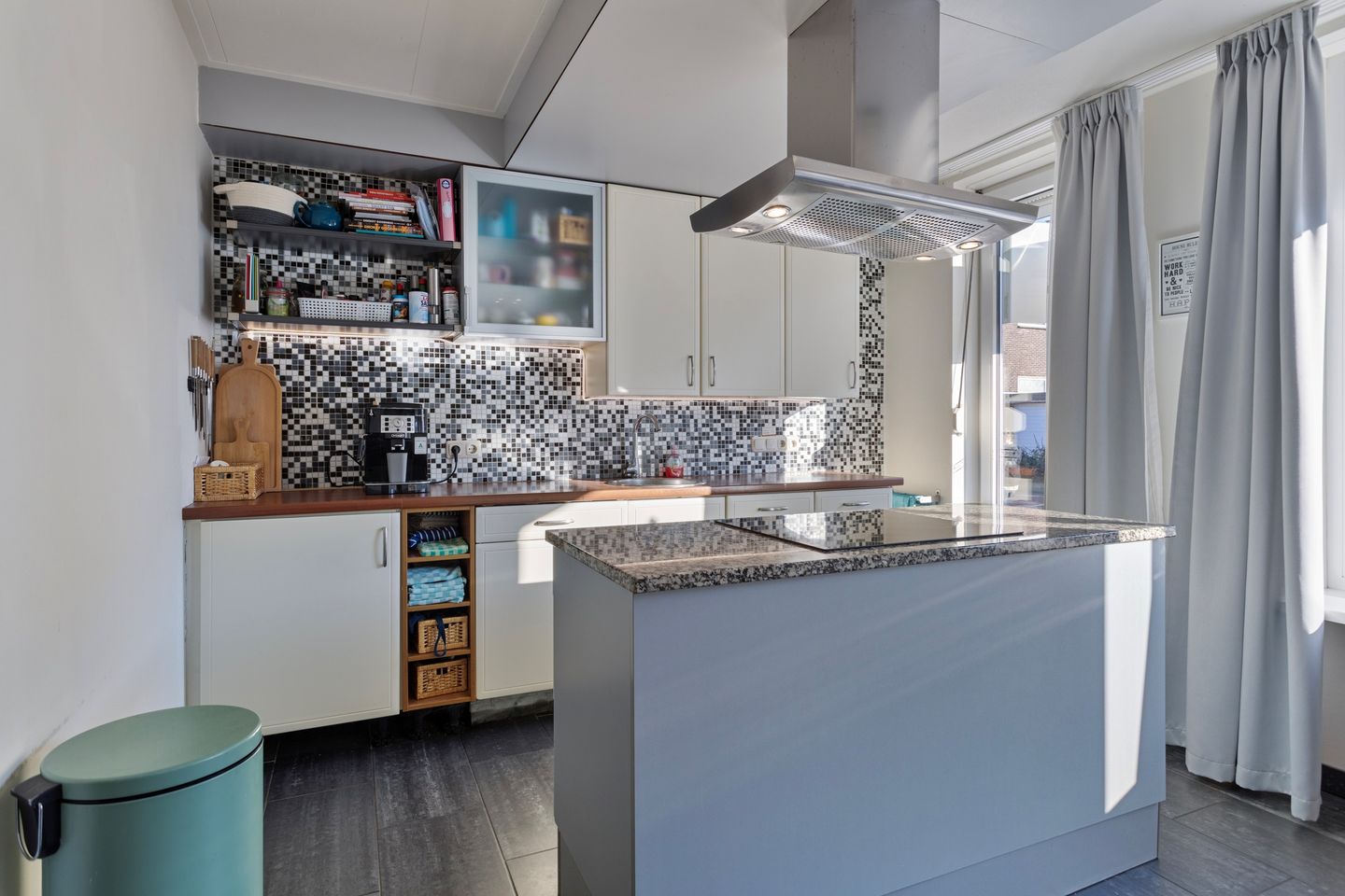 Foto 4 van Esdoornstraat 35