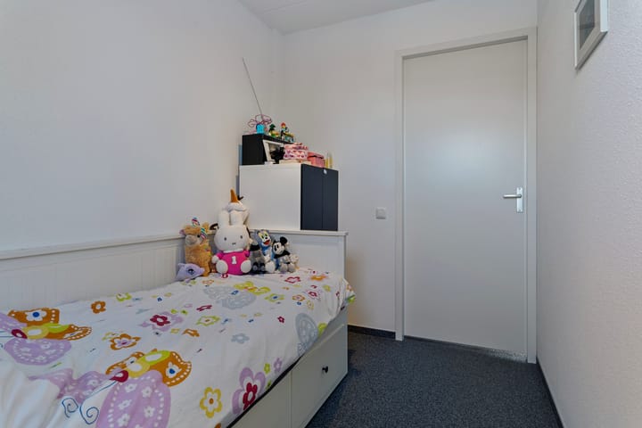 Foto 27 van Esdoornstraat 35