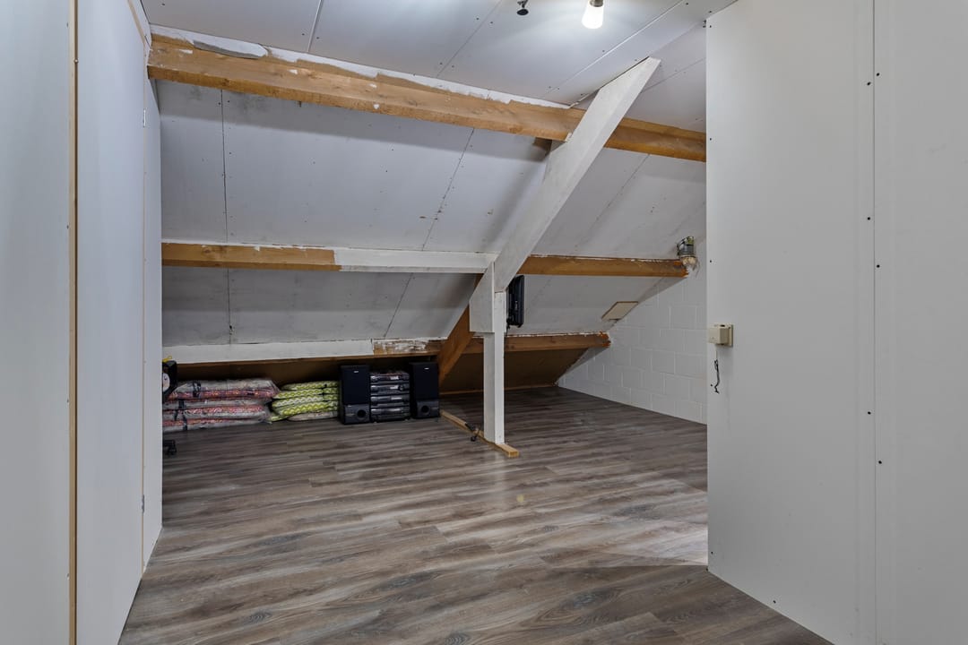 Foto 32 van Esdoornstraat 35