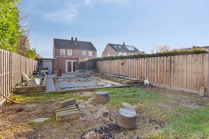 Foto 35 van Esdoornstraat 35