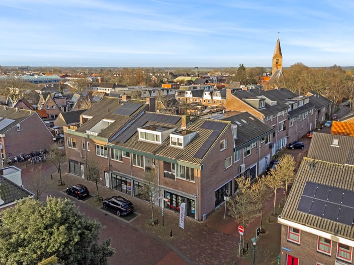 Photo 2 of Schevelstraat 34