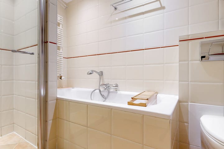 Photo 19 of Schevelstraat 34