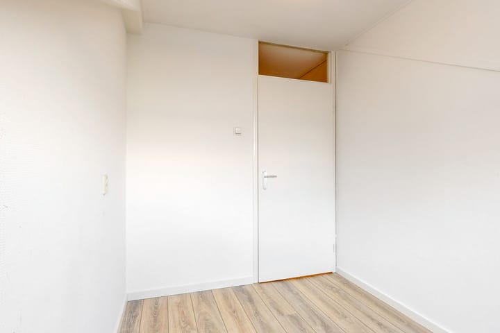 Photo 27 of Schevelstraat 34