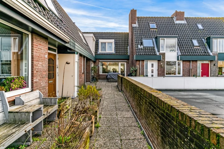 Photo 36 of Schevelstraat 34