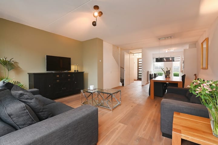 Foto 7 van Zonnedauw 5