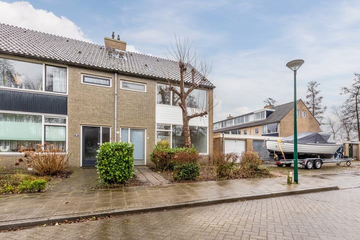 Foto 2 van Raamdijk 34