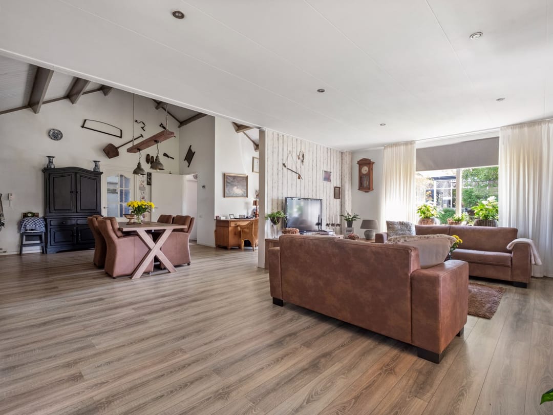 Photo 46 of Zuiderdiep 345