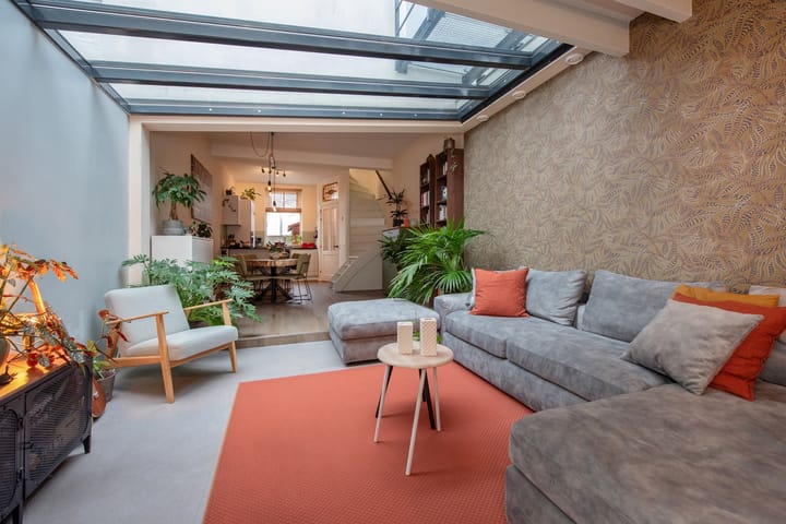 Photo 16 of Anna Beijerstraat 23