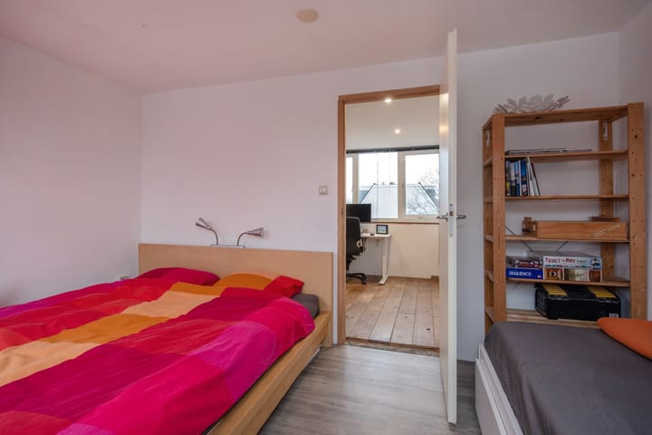 Photo 34 of Anna Beijerstraat 23